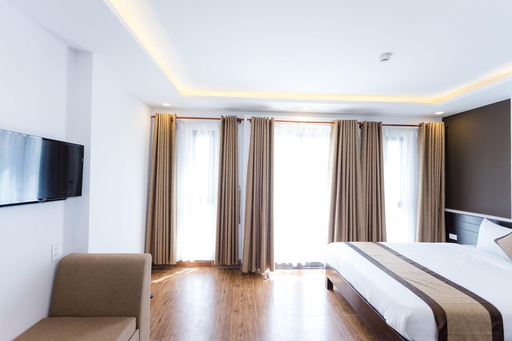 Manchester Hotel Da Nang Esterno foto