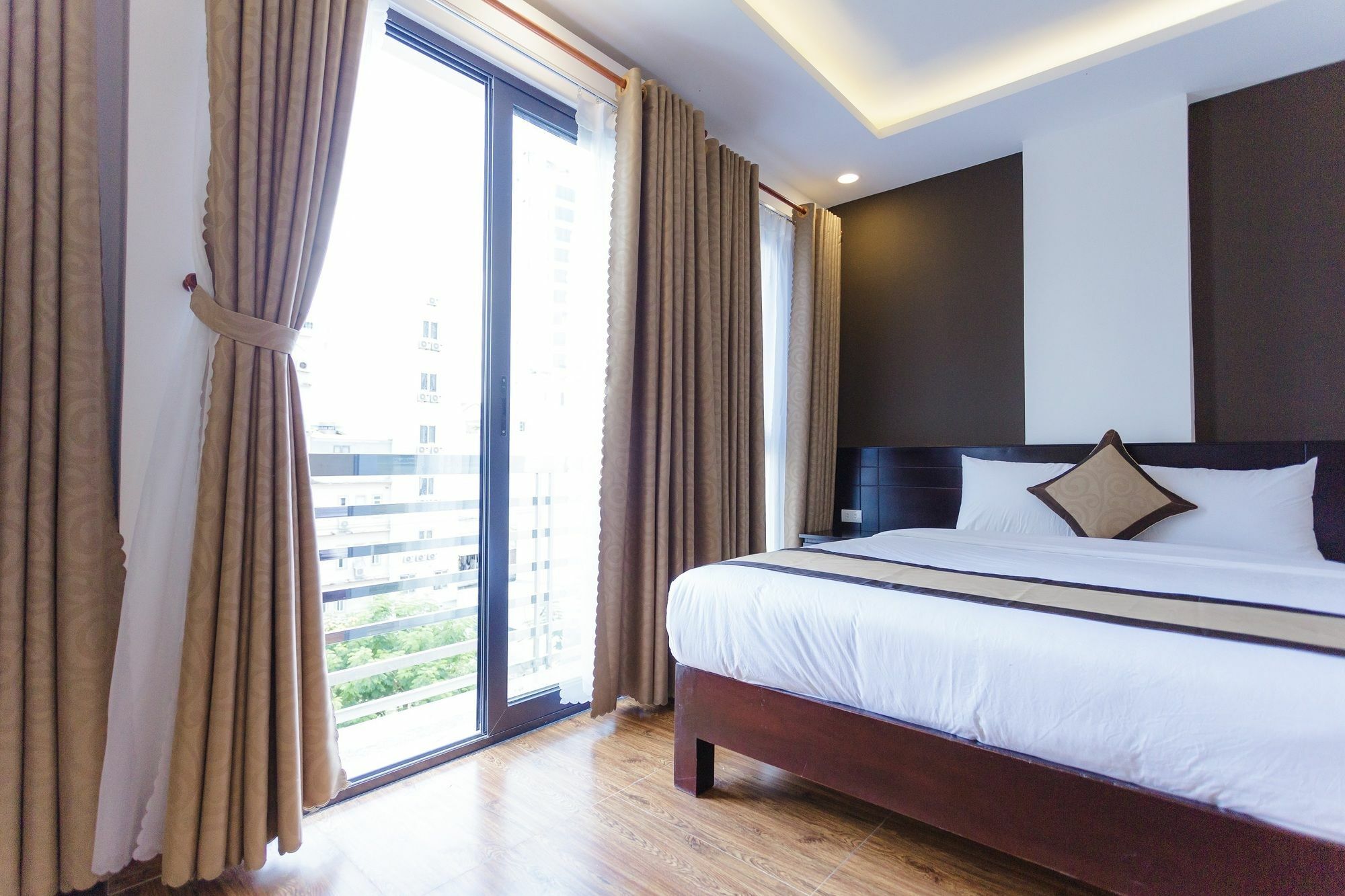 Manchester Hotel Da Nang Esterno foto